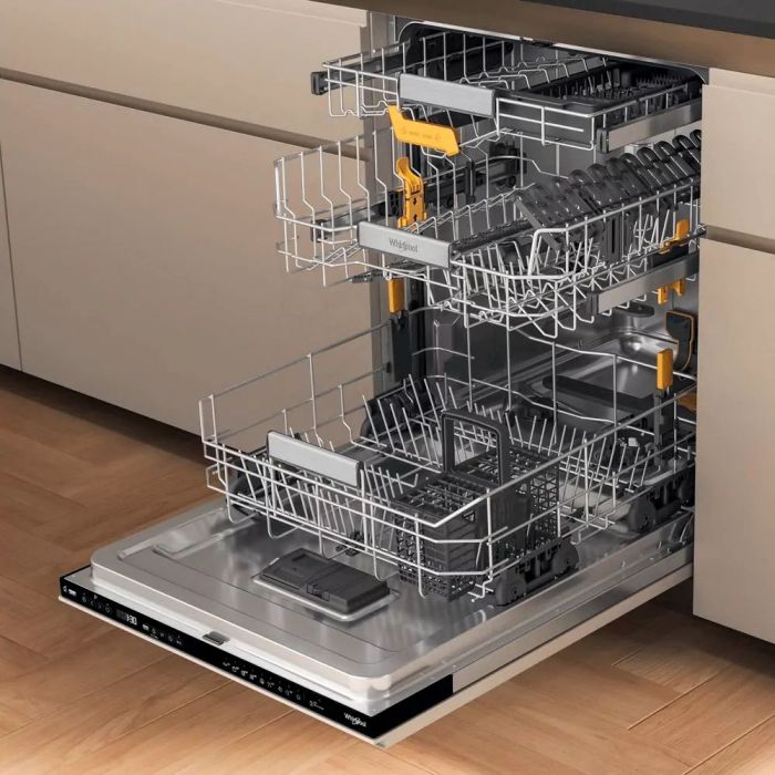 Посудомийна машина Whirlpool вбудовувана, 14компл., A+++, 60см, дисплей, 3й кошик, білий