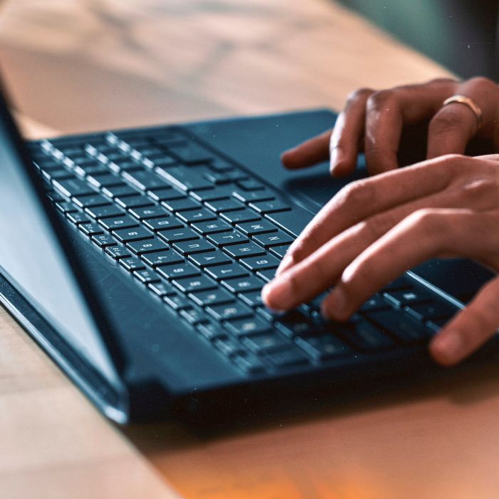 Ноутбук HP Victus 15-fa0000ua 15.6" FHD IPS AG, Intel i7-12650H, 16GB, F512GB, NVD3050Ti-4, Win11, синій