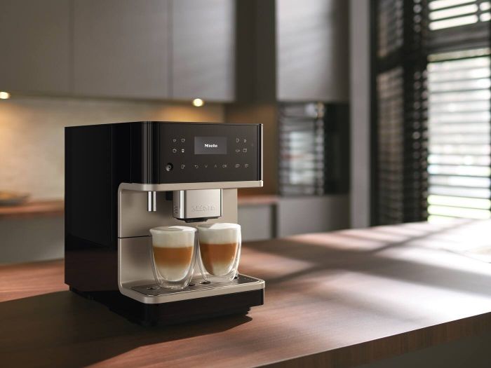 Кавомашина Miele CM 6360, 1.8л, зерно+мелена, автомат.капуч, авторецептів-19, чорний