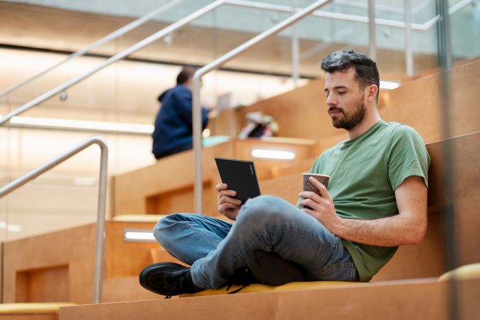 Електронна книга PocketBook 743C InkPad Color 3, Stormy Sea