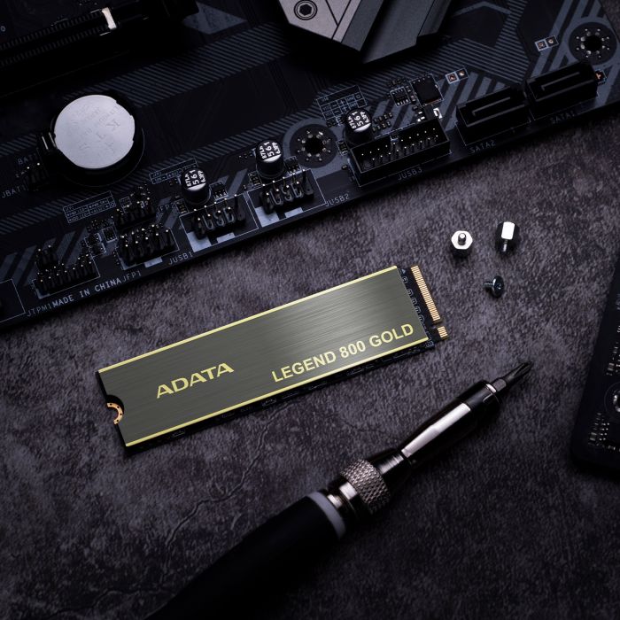 Накопичувач SSD ADATA M.2 2TB PCIe 4.0 XPG LEGEND 800 GOLD