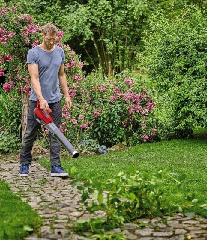 Повітродув акумуляторний Einhell GP-LB 18/200 Li GK - Solo, 18В, 200км/г, 630м3/г, набір подовжувальний, 2.2кг, без АКБ і ЗП