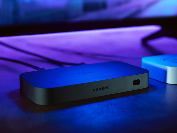 Блок синхронизації освітлення Philips Hue Play HDMI Sync Box, ZigBee, динамічна підсвітка для ТВ