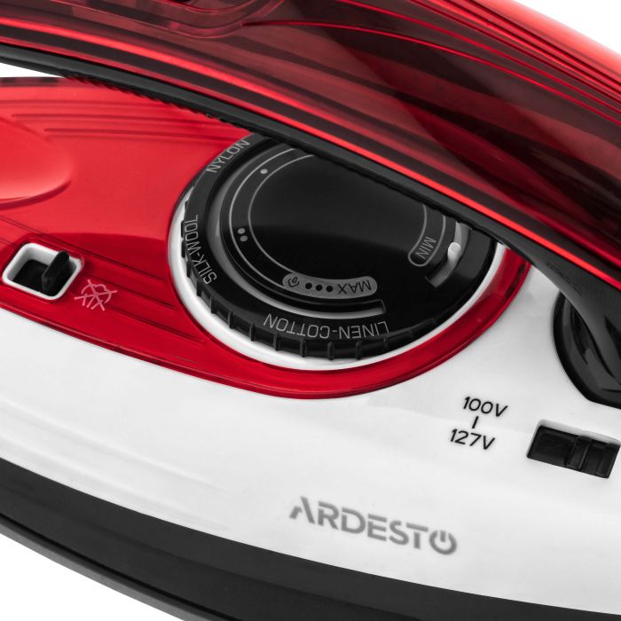 Праска ARDESTO дорожня TI-S1200, 1000Вт, 70мл, паровий удар, постійна пара - 15гр, керам. підошва, біло-червоний