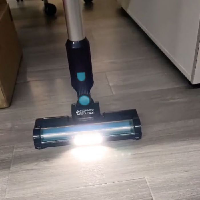 Пилосос Konner&Sohnen KS VC40 безпровідний, 300Вт, 2200мА·год, конт пил 0.45л, автон. робота до 45хв, 2.4кг