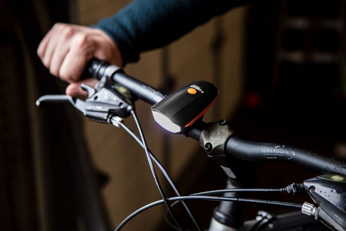 Ліхтар велосипедний Neo Tools фронтальний, 250 люмен, 3Вт, USB, 1200мА•год, 3 функцій освітлення, IPX4