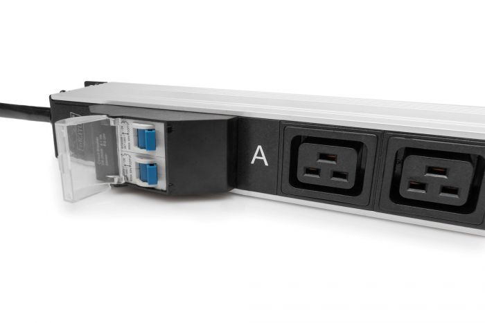 Пристрій розподілу електроживлення DIGITUS 0U, 24xC13, 4xC19, 32A, 250V, вилка IEC 60309