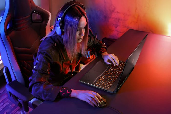 Ноутбук Acer Nitro V 16 ANV16-41 16" WUXGA IPS, AMD R7-8845HS, 16GB, F1TB, NVD4050-6, Lin, чорний