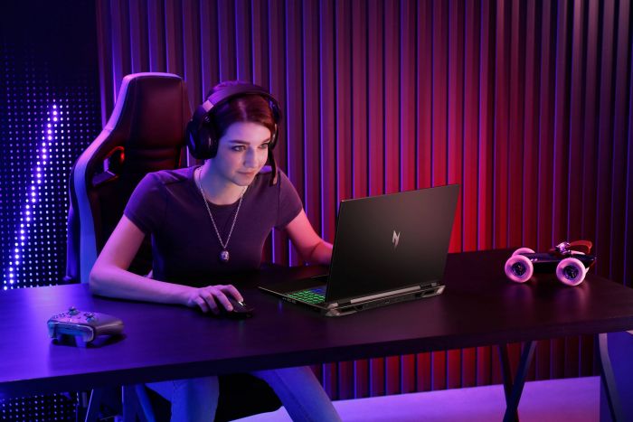 Ноутбук Acer Nitro 16 AN16-42 16" WQXGA IPS, AMD R7-8845HS, 32GB, F1TB, NVD4070-8, Lin, чорний