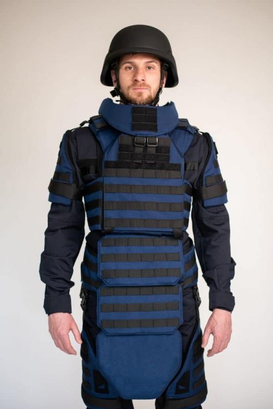 Бронекостюм демінера Українська Броня Ладомир, клас захисту ДСТУ 2, розмір L, синій