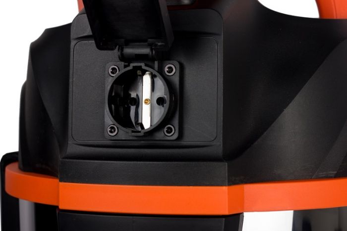 Пилосос професійний Tekhmann TVC-1430 M, 1300Вт, 200мБар, контейнер 30л, 7.8кг