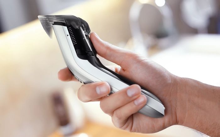 Машинка для стриження  Philips, акум., роторний мотор, сталь, сріблястий