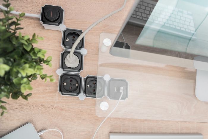 Блок розеток DIGITUS Flexible, 4xSchuko 16A, 2xUSB 2.4A, вимикач