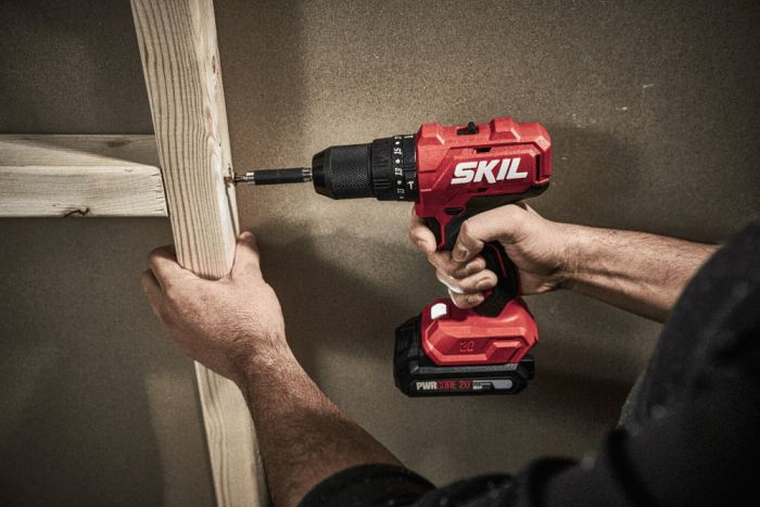 Шурупокрут-дриль ударний акумуляторний SKIL 3021 HB 20В 2х2А·год 55Нм 450·1700об·хв 0.83кг кейс