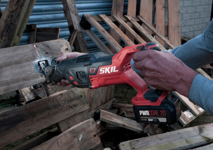 Пила шабельна акумуляторна SKIL 3480 CB XP безщіткова 20В 1х2.5А·год пропил 265мм хід 29мм 2.9кг