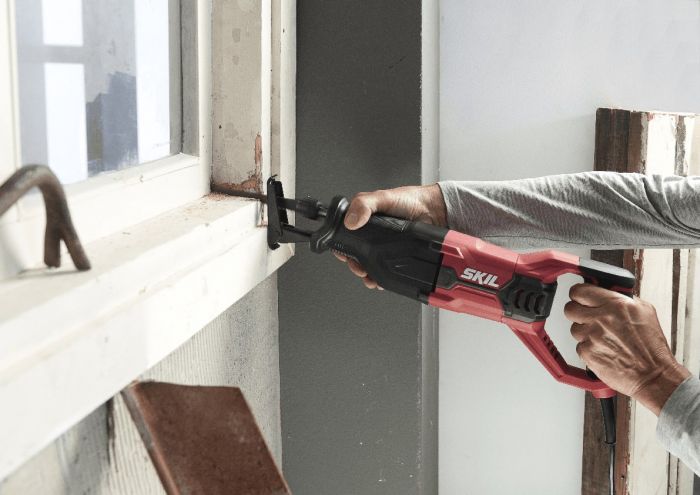 Пила шабельна SKIL 4961 AA 900Вт пропил 200мм хід 29мм 3кг