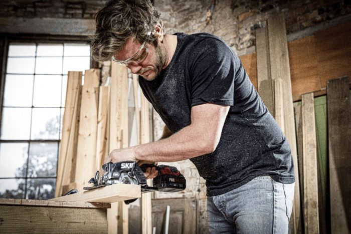 Пила дискова акумуляторна SKIL 3540 CA Compact 20В 120мм 1.8кг без АКБ та ЗП