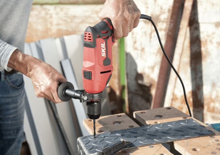 Дриль ударний SKIL 6725 AA 710Вт ШЗП 13мм 0-2800об·хв 2кг