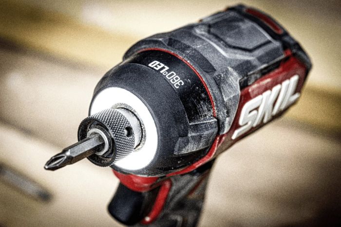 Гвинтоверт імпульсний SKIL 3225 CA Compact 20В 1800·2500·3100об·хв 250Нм 0.9кг без АКБ та ЗП