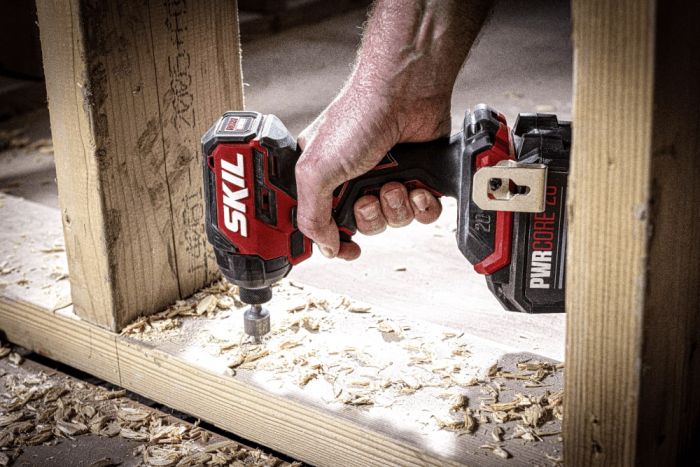 Гвинтоверт імпульсний SKIL 3225 CA Compact 20В 1800·2500·3100об·хв 250Нм 0.9кг без АКБ та ЗП