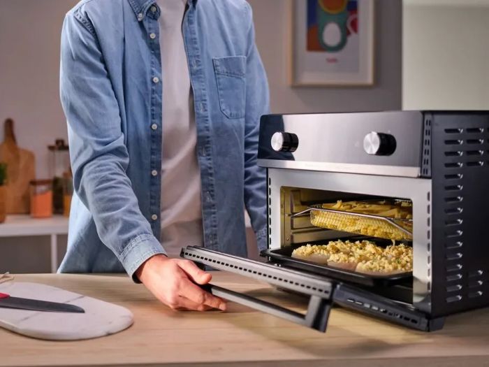 Мультипіч Tefal Easy Fry Oven Multifunctional, 1800Вт, механічне керув., 10 програм, пластик, чорний