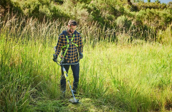 Тример садовий акумуляторний Ryobi Max Power RBC36X26BG2-0 36В 26см ніж/ліска 30см ергоремені Vertebrae 3.7кг без АКБ та ЗП