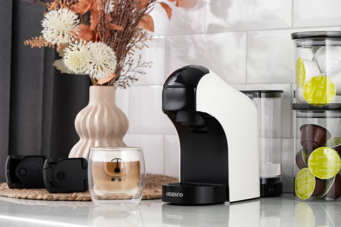 Кавоварка ARDESTO  3в1, 0.9л, капсули Nespresso, Nescafe Dolce Gusto, мелена кава, сенсорне керування, білий
