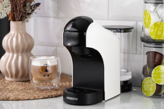 Кавоварка ARDESTO  3в1, 0.9л, капсули Nespresso, Nescafe Dolce Gusto, мелена кава, сенсорне керування, білий