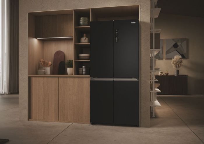Холодильник Haier багатодверний, 181.5x83.3х65, холод.відд.-311л, мороз.відд.-156л, 4дв., А+, NF, інв., дисплей, чорний