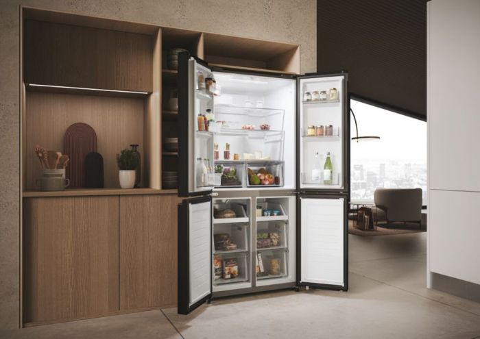 Холодильник Haier багатодверний, 181.5x83.3х65, холод.відд.-311л, мороз.відд.-156л, 4дв., А+, NF, інв., дисплей, чорний