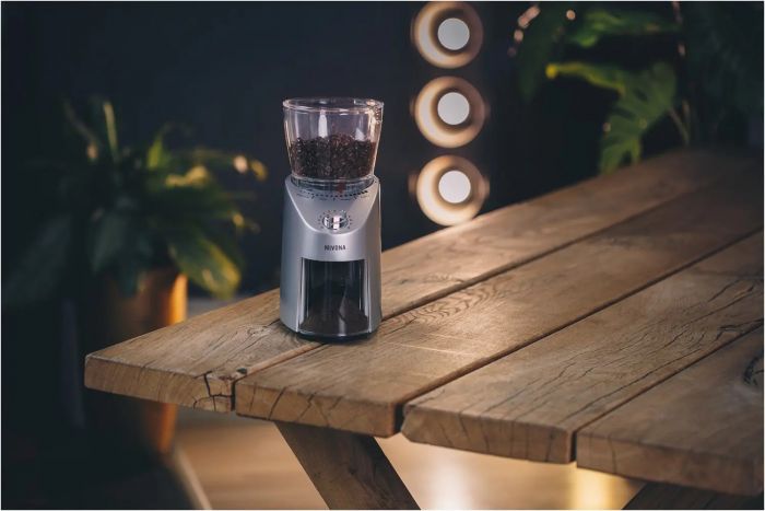 Кавомолка Nivona жорнова 100Вт, об'єм зерен-200г, регул.ступеню помолу, пластик, сріблястий