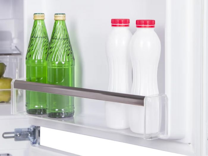 Холодильник Hansa вбудований з нижн. мороз., 177x54x54, xолод.відд.-182л, мороз.відд.-60л, 2дв., А++, ST, білий