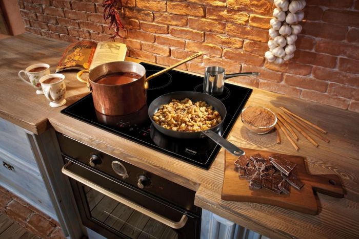 Варильна поверхня Gorenje індукційна, 60см, PowerBoost, TouchControl, StayWarm, блокування від дітей, чорний