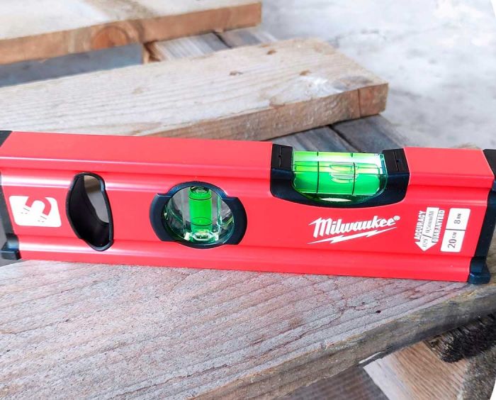 Рівень Milwaukee Slim Box, 20см, 2 капсула, алюмінієвий корпус