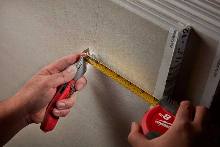 Рулетка Milwaukee Pro Compact , 8мх25мм, з фіксатором змотування, АБС-пластик