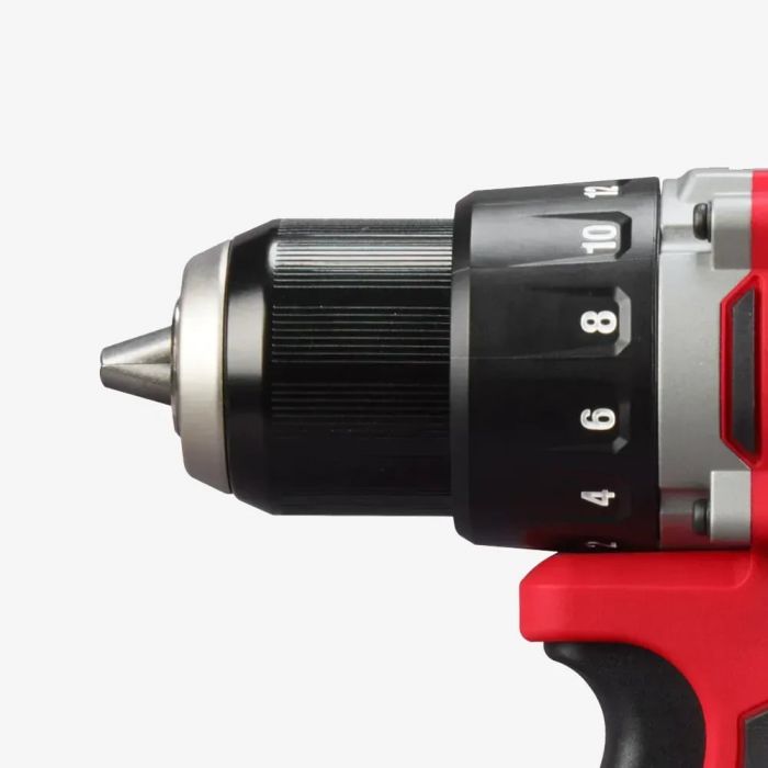 Шурупокрут-дриль акумуляторний Milwaukee M18 BLDDRC-402C 18В 2х4А·год 60Нм 550·1700об·хв ЗП M12-18C кейс 1.5кг