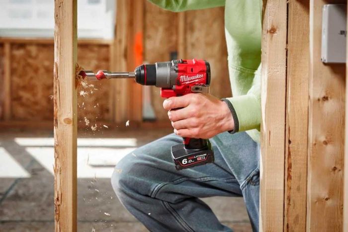 Шурупокрут-дриль акумуляторний Milwaukee M12 FDD2-0 12В 45Нм 450·1550об·хв 1.1кг без АКБ та ЗП