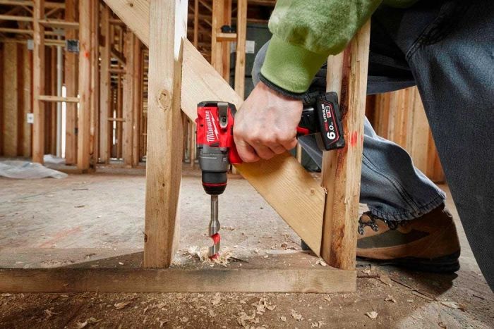 Шурупокрут-дриль акумуляторний Milwaukee M12 FDD2-0 12В 45Нм 450·1550об·хв 1.1кг без АКБ та ЗП