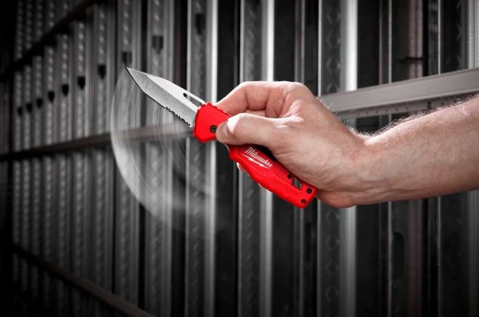 Ніж складаний Milwaukee Folding Knife, 5 in 1, біта PH2 і SL5.5, сталь