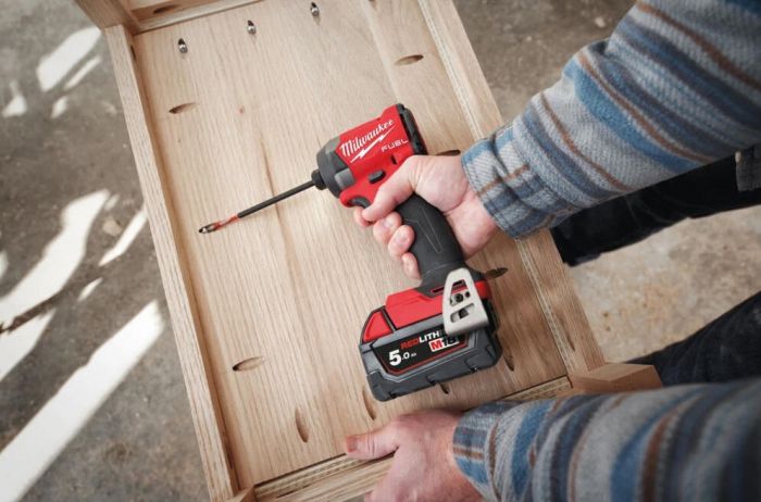Гвинтоверт ударний акумуляторний Milwaukee M18 FID3-0 18В 0-3900об·хв 226Нм 1.7кг без АКБ та ЗП