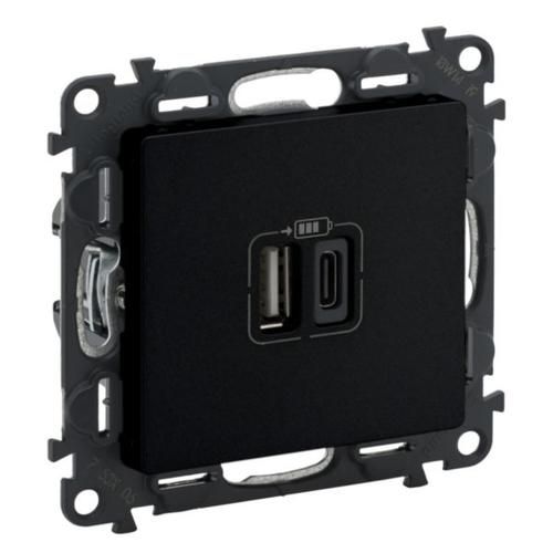 Зарядний пристрій з двома USB-роз'ємами тип А+типС Valena LIFE , 240V, 5V, 3A,  матовий чорний