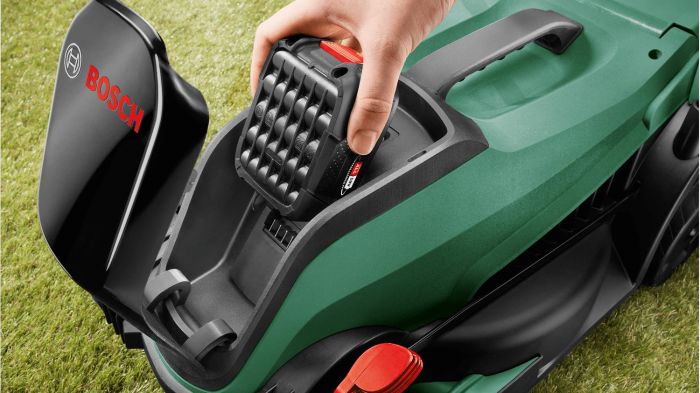 Газонокосарка акумуляторна Bosch CityMower 18V-32-300 18В 32см 31л 30-60мм 8.8кг без АКБ і ЗП