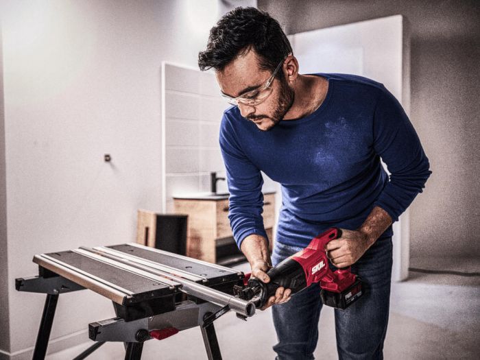 Пила шабельна акумуляторна SKIL 3471 CA 20В безщіткова пропил 210мм хід 25мм 1.64кг без АКБ та ЗП