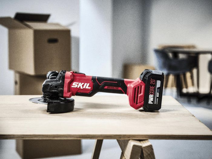 Шліфмашина кутова акумуляторна SKIL 3923 CA 125мм 20В безщіткова 10000об·хв плав. пуск 1.63кг без АКБ та ЗП