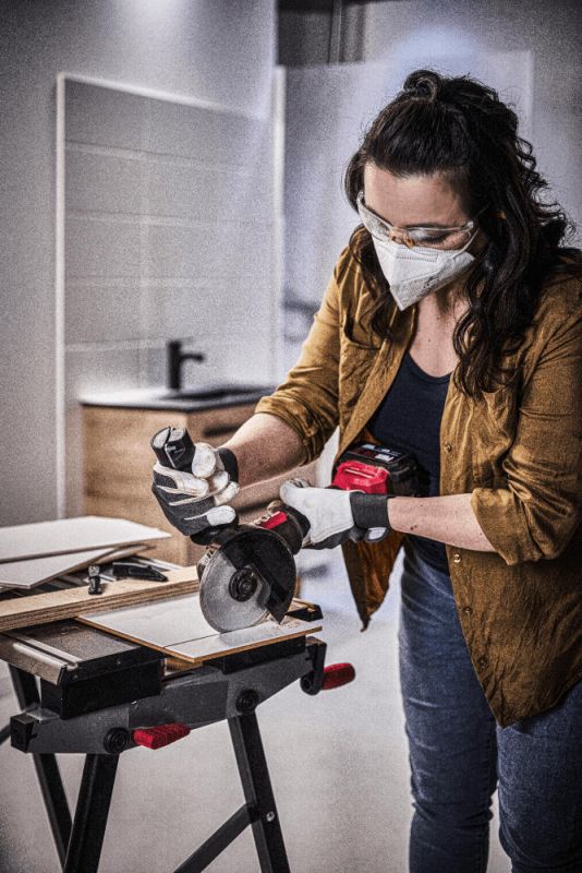 Шліфмашина кутова акумуляторна SKIL 3923 CA 125мм 20В безщіткова 10000об·хв плав. пуск 1.63кг без АКБ та ЗП