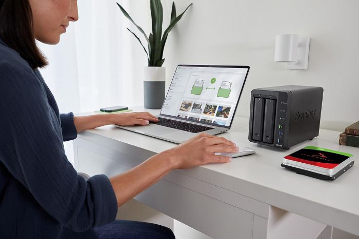 Жорсткий диск Seagate  2TB 3.5" 5400 256MB SATA IronWolf