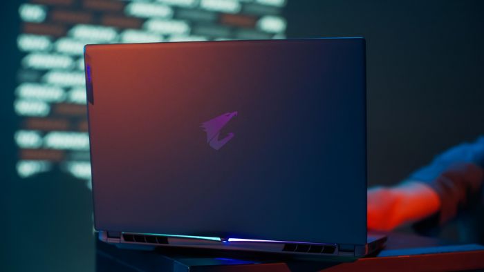 Ноутбук AORUS 16X 16.0 QHD 165Hz, Intel i7-13650HX, 16GB, F1TB, NVD4070-8, W11, чорний