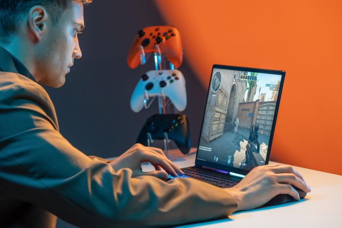 Ноутбук AORUS 16X 16.0 QHD 165Hz, Intel i7-13650HX, 16GB, F1TB, NVD4070-8, W11, чорний