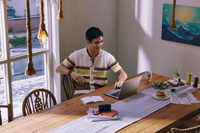 Ноутбук Acer Swift Go 14 SFG14-74 14" WUXGA OLED, Intel U7-255H, 16GB, F1TB, UMA, Win11, сріблястий