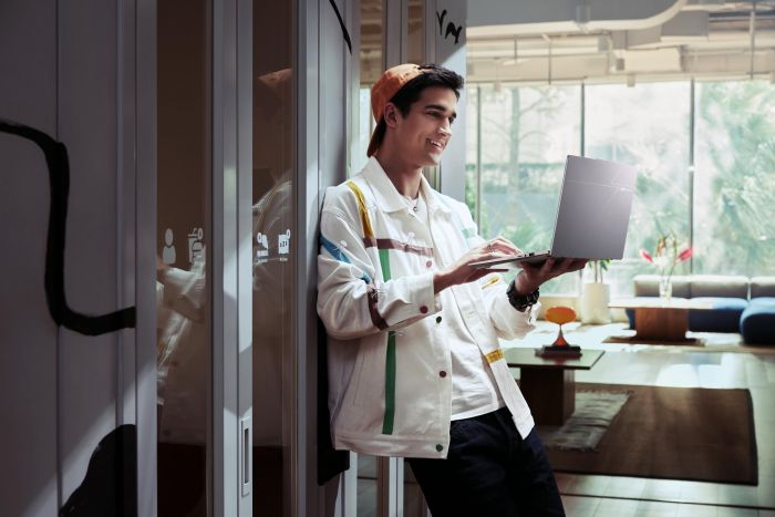 Ноутбук Acer Swift Go 14 SFG14-74 14" WUXGA OLED, Intel U7-255H, 16GB, F1TB, UMA, Win11, сріблястий